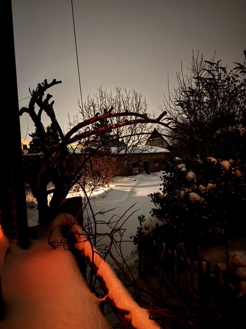 Bild in der Nacht mit Schnee